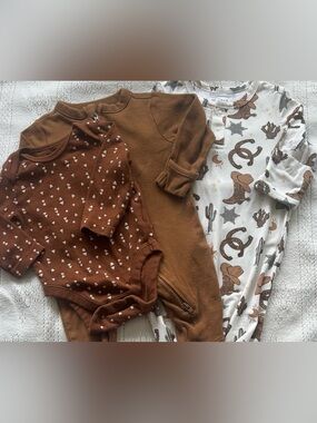 Baby Bundle 0–3M | Mebie Baby Bamboo + Neutral Set